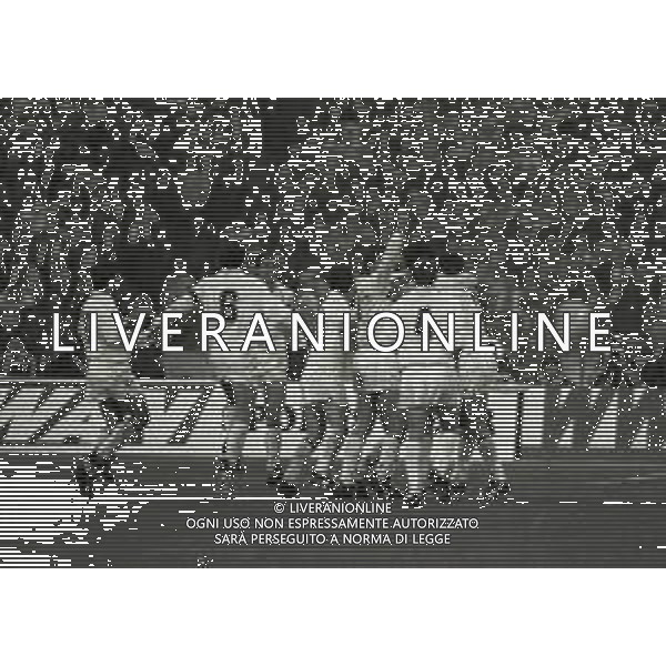 18-04-1990 MONACO SEMIFINALE DI CHAMPIONS LEAGUE BAYERN MONACO MILAN 2-1 NELLA FOTO esultanza giocatori milan dopo il goal di stefano borgonovo AG ALDO LIVERANI SAS