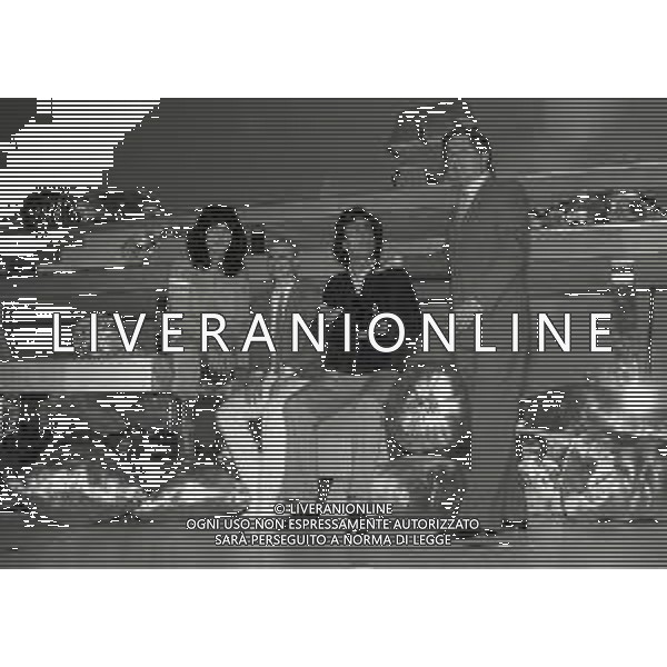 MILANO-TRASMISSIONE TELEVISIVA FANTASTICO 3 1982-1983 NELLA FOTO RENATO ZERO-RAFFAELLA CARRA\'-GIGI SABANI-CORRADO MANTONI AG ALDO LIVERANI SAS 