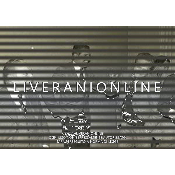 RETROSPETTIVA GIAMPIERO BONIPERTI PRESIDENTE JUVENTUS CALCIO NELLA FOTO GIAMPIERO BONIPERTI CON GIUSEPPE FARINA AG ALDO LIVERANI SAS