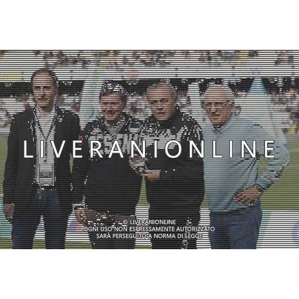 CESENA - PARMA serie B ConTe.it 06/05/2018 nella foto: premiazione con medaglia per Fabrizio Castori ©Claudio Zamagni/Agenzia Aldo Liverani a medal to Fabrizio Castori for his job during Serie B conTe.it match between Cesena and Parma at Stadio Orogel Dino Manuzzi on May 06, 2018 in Cesena, Italy. photo credit by Claudio Zamagni/Aldo Liverani Photo Agency / AGENZIA ALDO LIVERANI SAS