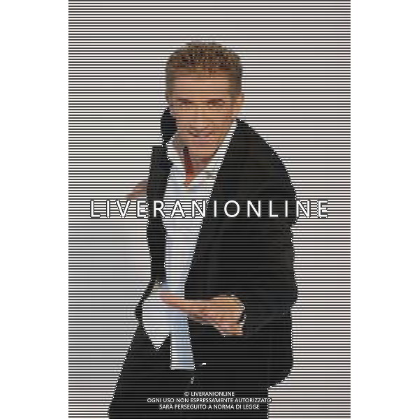 TRASMISSIONE TELEVISIVA "VELINE" NELLA FOTO EZIO GREGGIO FILMCODEX-AG ALDO LIVERANI
