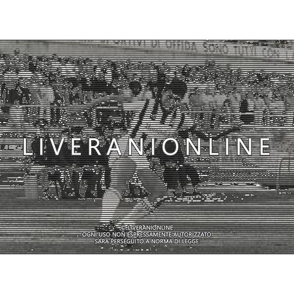 RETROSPETTIVA GIANCARLO PASINATO CALCIATORE NELLA FOTO GIANCARLO PASINATO CON LA MAGLIA DELL\'ASCOLI AG ALDO LIVERANI SAS