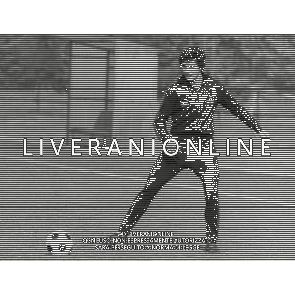 RETROSPETTIVA GIANCARLO PASINATO CALCIATORE NELLA FOTO GIANCARLO PASINATO CON LA MAGLIA DELL\'INTER AG ALDO LIVERANI SAS