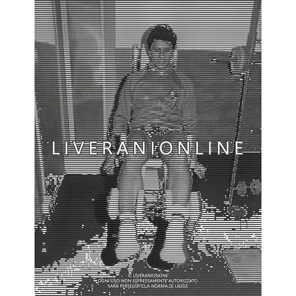 RETROSPETTIVA GIANCARLO PASINATO CALCIATORE NELLA FOTO GIANCARLO PASINATO CON IL DOTTORE PASQUALE BERGAMO AD APPIANO GENTILE PER LA RIABILITAZIONE AG ALDO LIVERANI SAS