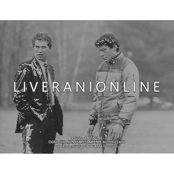 RETROSPETTIVA GIANCARLO PASINATO CALCIATORE NELLA FOTO GIANCARLO PASINATO CON IL DOTTORE PASQUALE BERGAMO AD APPIANO GENTILE PER LA RIABILITAZIONE AG ALDO LIVERANI SAS
