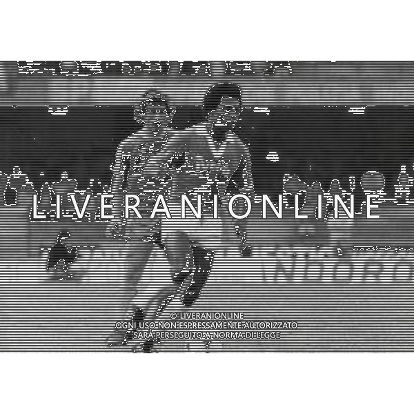 RETROSPETTIVA GERONIMO BARBADILLO CALCIATORE NELLA FOTO GERONIMO BARBADILLO CON LA MAGLIA DELL\'AVELLINO AG ALDO LIVERANI SAS