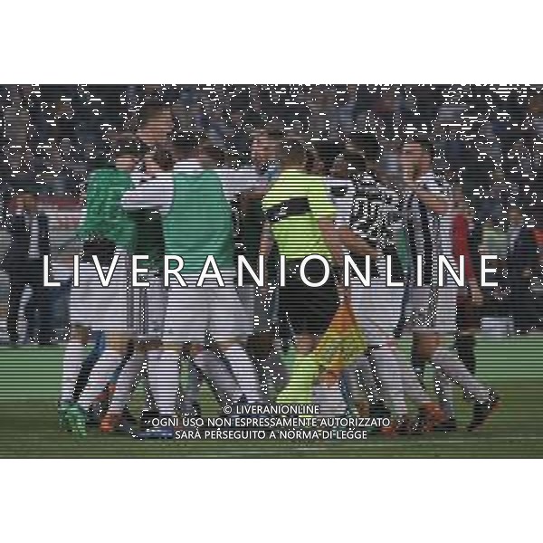Coppa Italia TIM Cup 2017/2018 Finale Roma - 09.05.2018 Juventus-Milan Nella Foto: esultanza dopo il gol di douglas costa festeggiato dai compagni /Ph.Vitez-Ag. Aldo Liverani