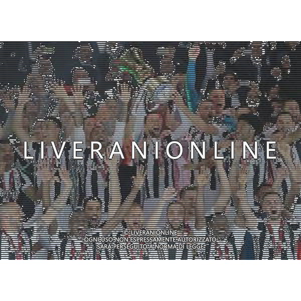 Coppa Italia TIM Cup 2017/2018 Finale Roma - 09.05.2018 Juventus-Milan Nella Foto: esultanza e festeggiamenti a fine gara dei giocatori della juventus per la vittoria - claudio marchisio alza la coppa /Ph.Vitez-Ag. Aldo Liverani