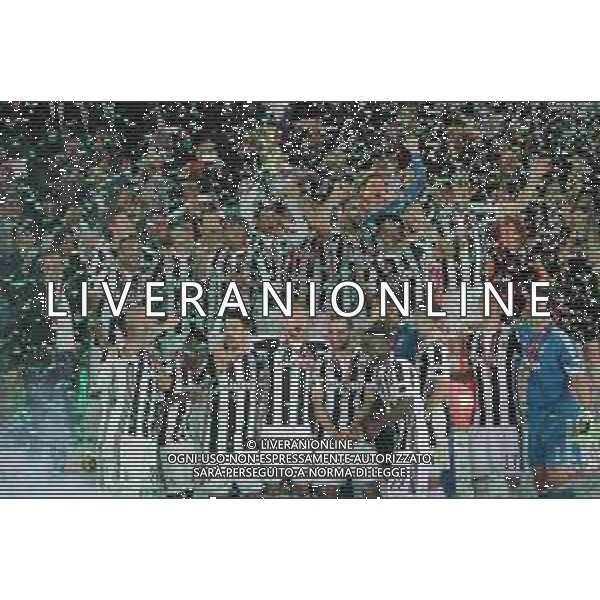 Coppa Italia TIM Cup 2017/2018 Finale Roma - 09.05.2018 Juventus-Milan Nella Foto:Marchisio Claudio alza la coppa /Ph.Vitez-Ag. Aldo Liverani