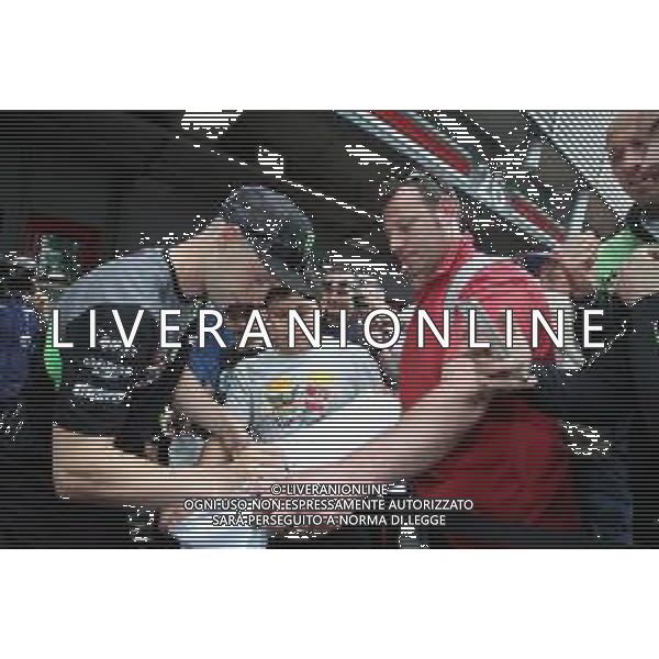 Imola Giovedi 10 Maggio 2018 Jonathan Rea Firma Autografi FOTO GIANNI SANNA-AG ALDO LIVERANI SAS