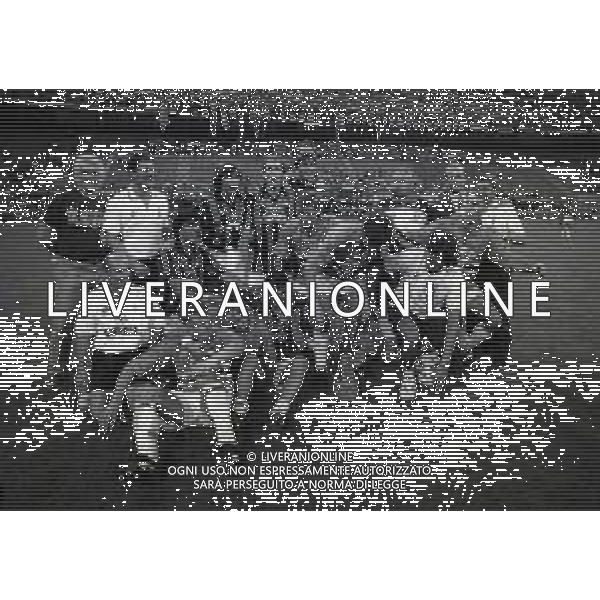 28-08-1994 MILANO- SUPERCOPPA ITALIANA MILAN SAMDORIA 1-1 NELLA FOTO IL MILAN FESTEGGIA LA SUPERCOPPA ITALIANA AG ALDO LIVERANI SAS