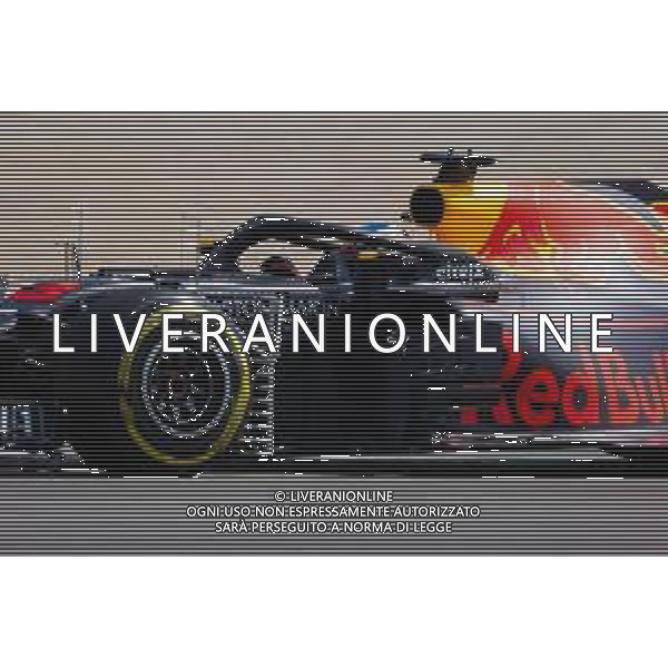 Daniel Ricciardo (AUS) Red Bull Racing RB14. 11.05.2018. Formula 1 World Championship, Rd 5, Spanish Grand Prix, Barcelona, Spain, Practice Day. - www.xpbimages.com, EMail: requests@xpbimages.com - copy of publication required for printed pictures. Every used picture is fee-liable. © Copyright: Bearne / XPB Images / AGENZIA ALDO LIVERANI SAS - ITALY ONLY EDITORIAL USE ONLY - Formula 1 World Championship, F1 Gp Spagna Prove Libere Barcellona 11.05.2018