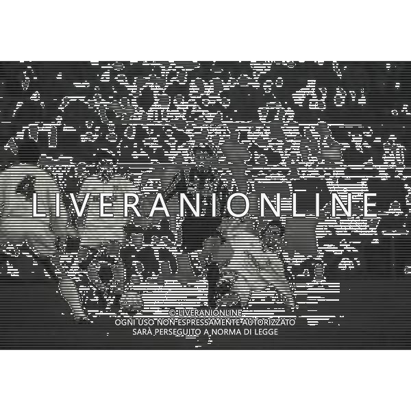 02-02-1994 MILANO FINALE DI RITORNO SUPECOPPA UEFA MILAN PARMA 0-2 NELLA FOTO BRIAN LAUDRUP E GABRIELE PIN AG ALDO LIVERANI SAS