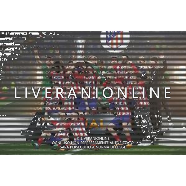 UEFA Europa League 2017/2018 Finale Lione - 16.05.2018 Olympique Marsiglia-Atletico Madrid Nella Foto: esultanza e festeggiamenti a fine gara - Gabi e Fernando Torres alzano la coppa /Ph.Vitez-Ag. Aldo Liverani