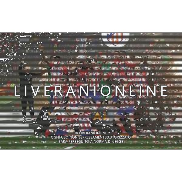 UEFA Europa League 2017/2018 Finale Lione - 16.05.2018 Olympique Marsiglia-Atletico Madrid Nella Foto: esultanza e festeggiamenti a fine gara - Gabi e Fernando Torres alzano la coppa /Ph.Vitez-Ag. Aldo Liverani