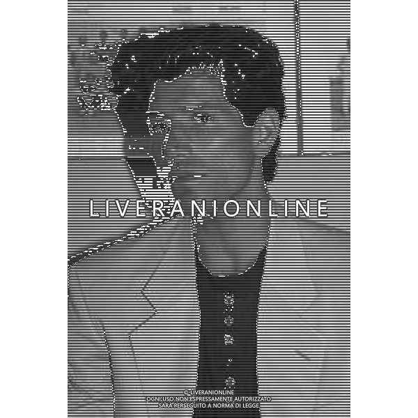 RETROSPETTIVA VINCENZO SCIFO CALCIATORE 1991 NELLA FOTO VINCENZO SCIFO NELLA SEDE DEL TORINO AG ALDO LIVERANI SAS