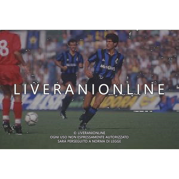 RETROSPETTIVA VINCENZO SCIFO CALCIATORE NELLA FOTO VINCENZO SCIFO CON LA MAGLIA DELL\'INTER AG ALDO LIVERANI SAS