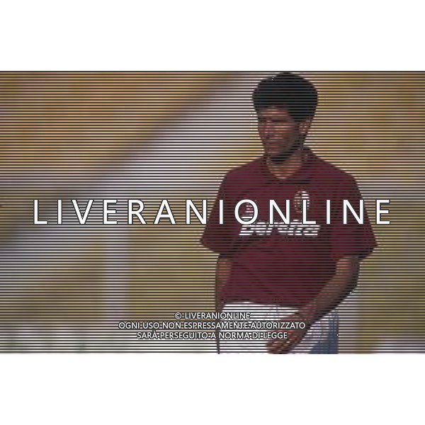 RETROSPETTIVA VINCENZO SCIFO CALCIATORE NELLA FOTO VINCENZO SCIFO CON LA MAGLIA DEL TORINO AG ALDO LIVERANI SAS
