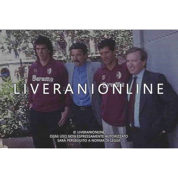 RETROSPETTIVA VINCENZO SCIFO CALCIATORE NELLA FOTO WALTER CASAGRANDE-EMILIANO MONDONICO-VINCENZO SCIFO E IL PRESIDENTE DEL TORINO MAURO BORSANO AG ALDO LIVERANI SAS