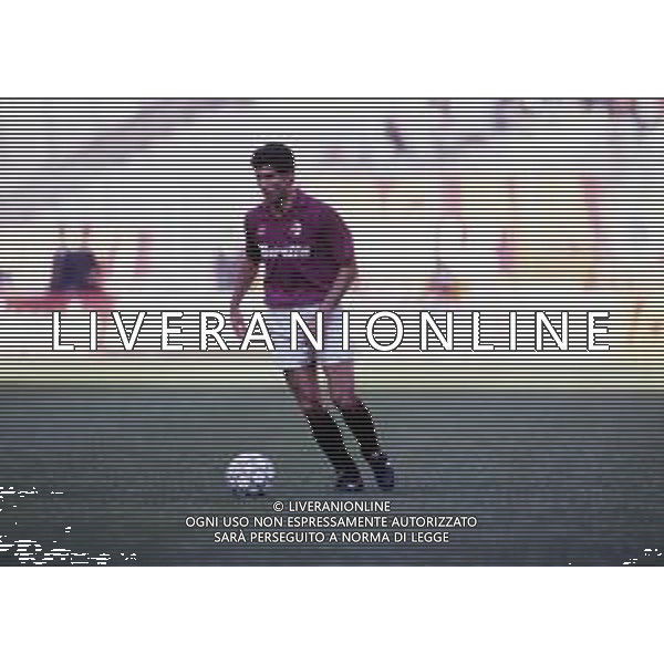 RETROSPETTIVA VINCENZO SCIFO CALCIATORE NELLA FOTO VINCENZO SCIFO CON LA MAGLIA DEL TORINO AG ALDO LIVERANI SAS