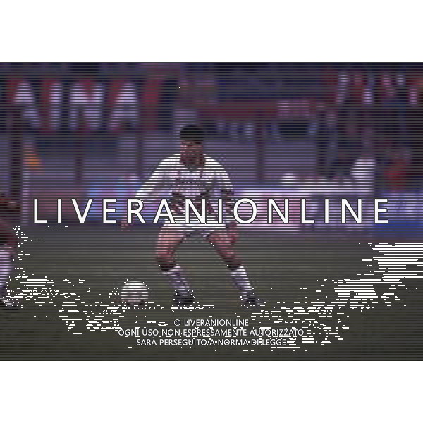 RETROSPETTIVA VINCENZO SCIFO CALCIATORE NELLA FOTO VINCENZO SCIFO CON LA MAGLIA DEL TORINO AG ALDO LIVERANI SAS