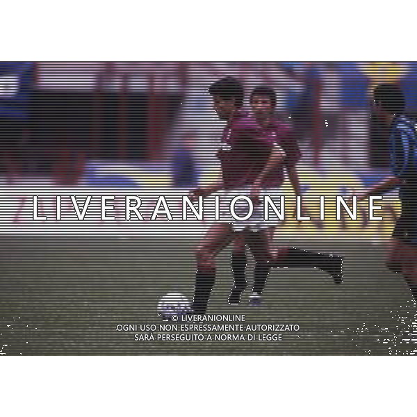 RETROSPETTIVA VINCENZO SCIFO CALCIATORE NELLA FOTO VINCENZO SCIFO CON LA MAGLIA DEL TORINO AG ALDO LIVERANI SAS