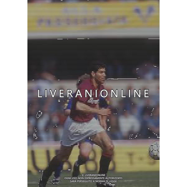RETROSPETTIVA VINCENZO SCIFO CALCIATORE NELLA FOTO VINCENZO SCIFO CON LA MAGLIA DEL TORINO AG ALDO LIVERANI SAS
