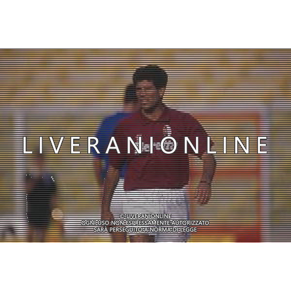 RETROSPETTIVA VINCENZO SCIFO CALCIATORE NELLA FOTO VINCENZO SCIFO CON LA MAGLIA DEL TORINO AG ALDO LIVERANI SAS