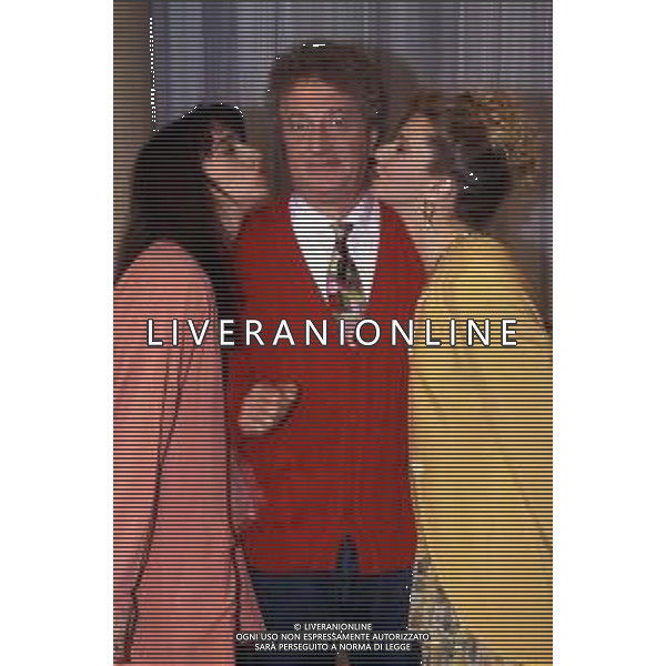 GIANFRANCO D\'ANGELO attore, comico italiano - RETROSPETTIVA nella foto con le figlie Daniela e Simona ©ARCHIVIO / AGENZIA ALDO LIVERANI SAS