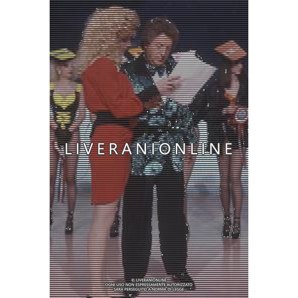 GIANFRANCO D\'ANGELO attore, comico italiano - RETROSPETTIVA nella foto con Lorella Cuccarini nel 1989 ©ARCHIVIO / AGENZIA ALDO LIVERANI SAS