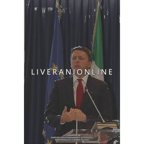 Milano, ( MI ) 25/11/2016 Palazzo Lombardia, firma per il Patto per la Lombardia Nella foto: Matteo Renzi Presidente del Consiglio dei Ministri PH Lauro Montagnini *** Local Caption *** / AGENZIA ALDO LIVERANI SAS