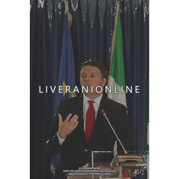 Milano, ( MI ) 25/11/2016 Palazzo Lombardia, firma per il Patto per la Lombardia Nella foto: Matteo Renzi Presidente del Consiglio dei Ministri PH Lauro Montagnini *** Local Caption *** / AGENZIA ALDO LIVERANI SAS