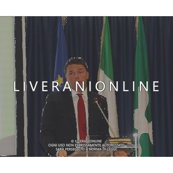 Milano, ( MI ) 25/11/2016 Palazzo Lombardia, firma per il Patto per la Lombardia Nella foto: Matteo Renzi Presidente del Consiglio dei Ministri PH Lauro Montagnini *** Local Caption *** / AGENZIA ALDO LIVERANI SAS