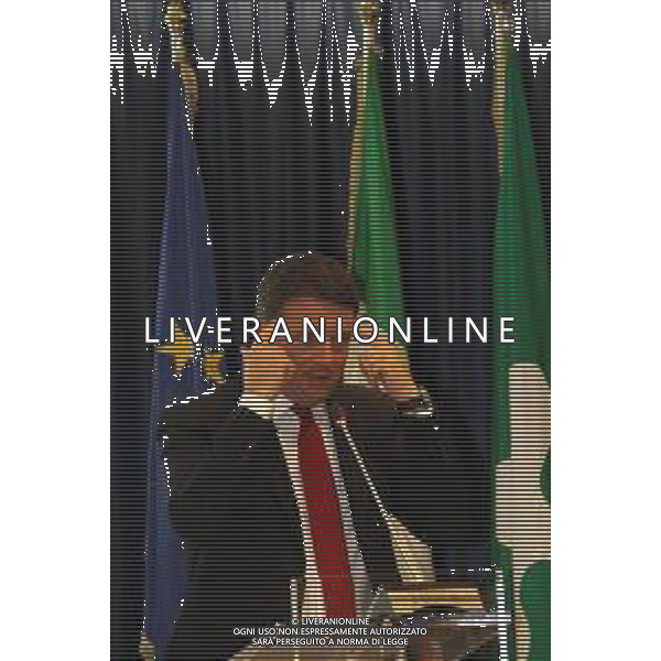 Milano, ( MI ) 25/11/2016 Palazzo Lombardia, firma per il Patto per la Lombardia Nella foto: Matteo Renzi Presidente del Consiglio dei Ministri PH Lauro Montagnini *** Local Caption *** / AGENZIA ALDO LIVERANI SAS