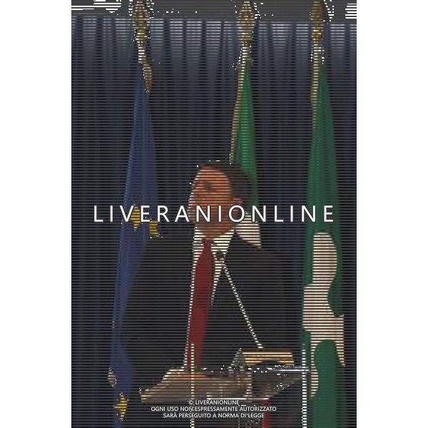 Milano, ( MI ) 25/11/2016 Palazzo Lombardia, firma per il Patto per la Lombardia Nella foto: Matteo Renzi Presidente del Consiglio dei Ministri PH Lauro Montagnini *** Local Caption *** / AGENZIA ALDO LIVERANI SAS