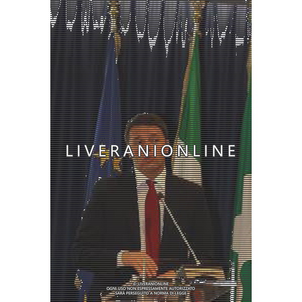 Milano, ( MI ) 25/11/2016 Palazzo Lombardia, firma per il Patto per la Lombardia Nella foto: Matteo Renzi Presidente del Consiglio dei Ministri PH Lauro Montagnini *** Local Caption *** / AGENZIA ALDO LIVERANI SAS