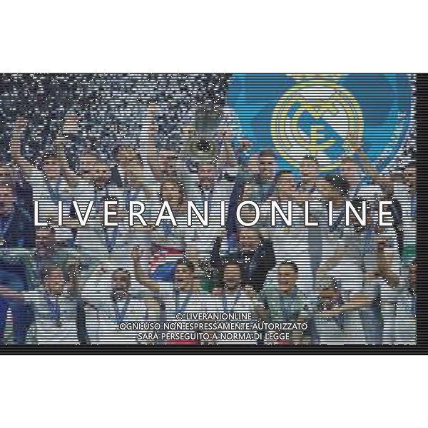 UEFA Champions League 2017/2018 Finale Kiev (Ucraina) - 26.05.2018 Real Madrid-Liverpool Nella Foto:sergio ramos alza la coppa /Ph.Vitez-Ag. Aldo Liverani
