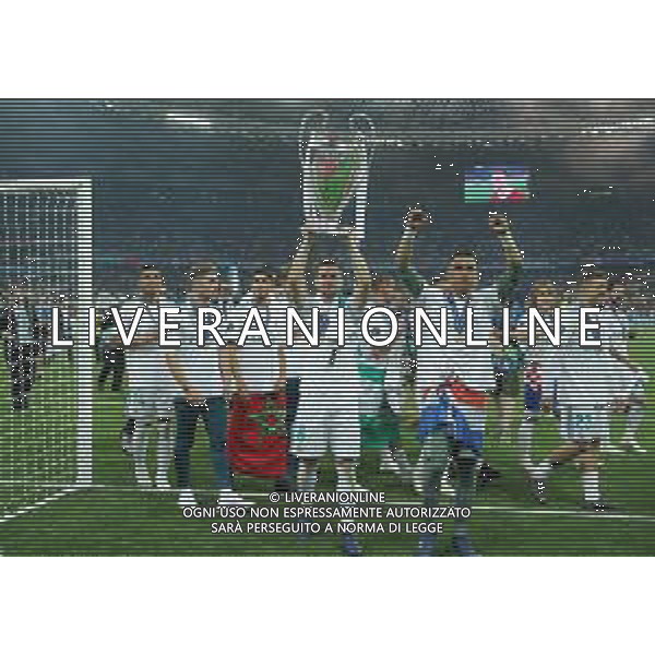 UEFA Champions League 2017/2018 Finale Kiev (Ucraina) - 26.05.2018 Real Madrid-Liverpool Nella Foto:nacho con la coppa /Ph.Vitez-Ag. Aldo Liverani