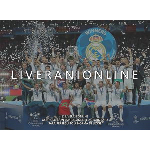 UEFA Champions League 2017/2018 Finale Kiev (Ucraina) - 26.05.2018 Real Madrid-Liverpool Nella Foto:Sergio Ramos alza la coppa /Ph.Vitez-Ag. Aldo Liverani