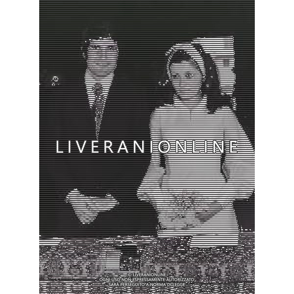 RETROSPETTIVA SERGIO SANTARINI CALCIATORE E ALLENATORE NELLA FOTO SERGIO SANTARINI CON LA MOGLIE IL GIORNO DEL SUO MATRIMONIO AG ALDO LIVERANI SAS