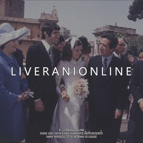 RETROSPETTIVA SERGIO SANTARINI CALCIATORE E ALLENATORE NELLA FOTO SERGIO SANTARINI CON LA MOGLIE IL GIORNO DEL SUO MATRIMONIO CON HELENIO HERRERA AG ALDO LIVERANI SAS
