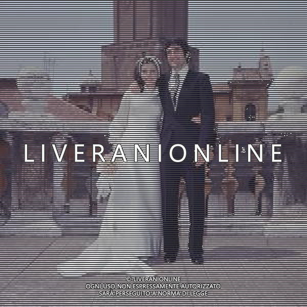 RETROSPETTIVA SERGIO SANTARINI CALCIATORE E ALLENATORE NELLA FOTO SERGIO SANTARINI CON LA MOGLIE IL GIORNO DEL SUO MATRIMONIO AG ALDO LIVERANI SAS