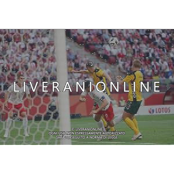 Warszawa , Stadion Narodowy 12.06.2018 Sport , Pilka nozna Reprezentacja , Kadra , mecz towarzyski Polska - Litwa NZ Robert Lewandowski ( POL ) Algis Jankauskas ( LIT ) FOT Michal Nowak / Newspix.pl Warsaw , National Stadium 12.06.2018 Sport , Football National Teams , Friendly game Poland - Lithuania photo by Michal Nowak / Newspix.pl --- Newspix.pl AG ALDO LIVERANI SAS ONLY ITALY