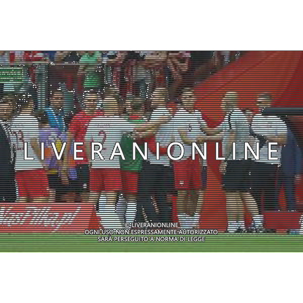 Warszawa , Stadion Narodowy 12.06.2018 Sport , Pilka nozna Reprezentacja , Kadra , mecz towarzyski Polska - Litwa NZ Kamil Glik ( POL ) wita sie z reszta pilkarzy obok Kamil Grosicki ( POL ) FOT Michal Nowak / Newspix.pl Warsaw , National Stadium 12.06.2018 Sport , Football National Teams , Friendly game Poland - Lithuania photo by Michal Nowak / Newspix.pl --- Newspix.pl AG ALDO LIVERANI SAS ONLY ITALY