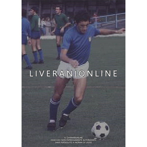 RETROSPETTIVA SALA PATRIZIO CALCIATORE NELLA FOTO PATRIZIO SALA CON LA MAGLIA DELLA NAZIONALE ITALIANA AG ALDO LIVERANI SAS