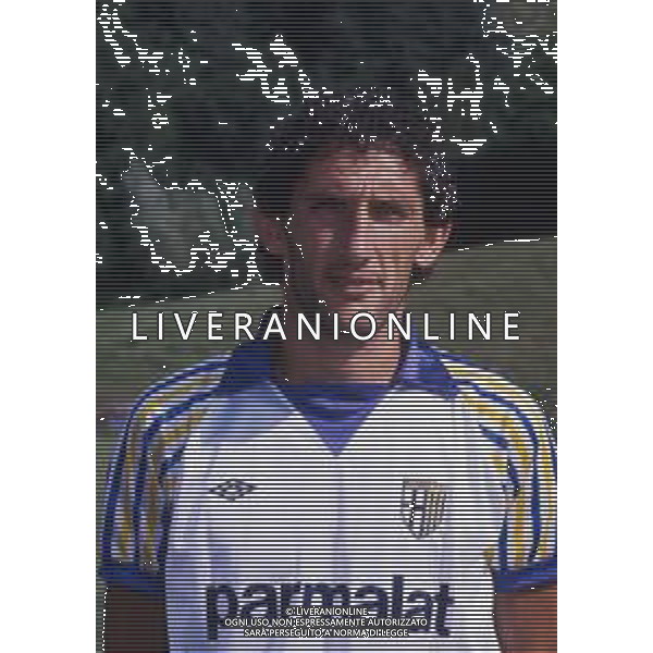 RETROSPETTIVA SALA PATRIZIO CALCIATORE NELLA FOTO PATRIZIO SALA CON LA MAGLIA DEL PARMA AG ALDO LIVERANI SAS