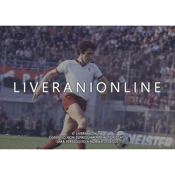RETROSPETTIVA SALA PATRIZIO CALCIATORE NELLA FOTO PATRIZIO SALA CON LA MAGLIA DEL TORINO AG ALDO LIVERANI SAS