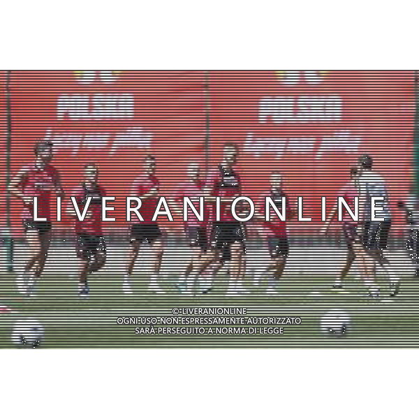 14.06.2018 SOCZI ROSJA (SOCHI, ROSJA) PILKA NOZNA (FOOTBALL) MISTRZOSTWA SWIATA W PILCE NOZNEJ FIFA WORLD CUP ROSJA 2018 ( FIFA WORLD CUP 2018 RUSSIA) BAZA TRENINGOWA REPREZENTACJI POLSKI - BOSIKO SPUTNIK TRENING REPREZENTACJI POLSKI NZ POLSKA TRENING ILUSTRACJA ROBERT LEWANDOWSKI, LUKASZ TEODORCZYK FOTO LUKASZ GROCHALA/CYFRASPORT / NEWSPIX.PL --- Newspix.pl / AGENZIA ALDO LIVERANI SAS - ITALY ONLY EDITORIAL USE ONLY - Allenamento della Nazionale della Polonia a Sochi per i Campionati Mondiali di calcio - Football FIFA World Cup Russia 14.06.2018