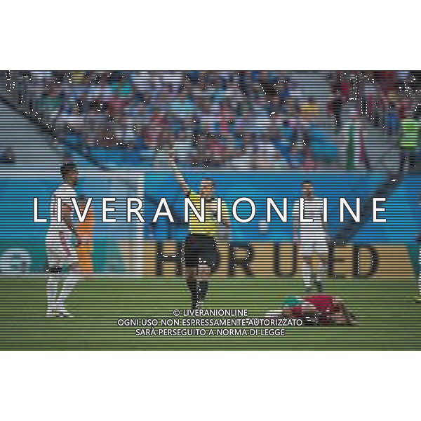 15.06.2018 PETERSBURG SAINT PETERSBURG STADIUM PILKA NOZNA (FOOTBALL) MISTRZOSTWA SWIATA ROSJA 2018 FIFA WORLD CUP RUSSIA 2018 MAROKO - IRAN (MOROCCO - IRAN) NZ MASOUD SHOJAEI CUNEYT CAKIR ZOLTA KARTKA FOTO LUKASZ SKWIOT/CYFRASPORT / NEWSPIX.PL --- Newspix.pl / AGENZIA ALDO LIVERANI SAS - ITALY ONLY EDITORIAL USE ONLY - MAROCCO - IRAN Campionati Mondiali di calcio - Football FIFA World Cup Russia 15.06.2018