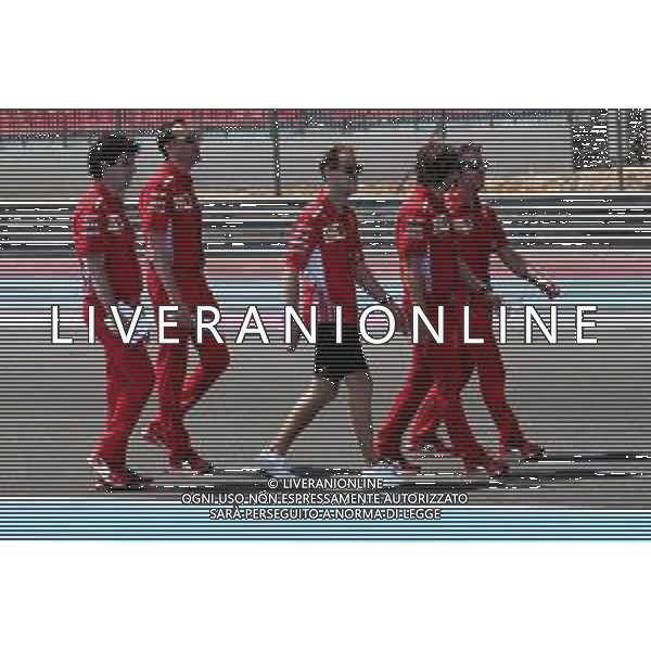 Sebastian Vettel (GER) Ferrari walks the circuit with the team. 21.06.2018. Formula 1 World Championship, Rd 8, French Grand Prix, Paul Ricard, France, Preparation Day. / AGENZIA ALDO LIVERANI SAS - ITALY ONLY EDITORIAL USE ONLY - F1 GP FRANCIA Preparation Day 21.06.2018